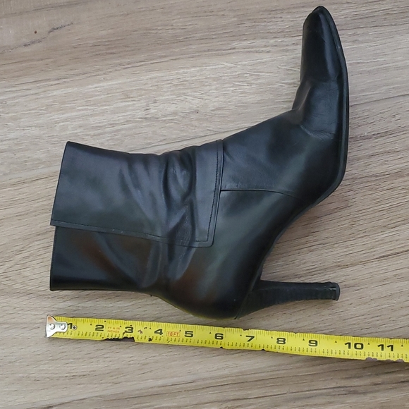 Nine West urban heeled booties - Picture 8 of 9